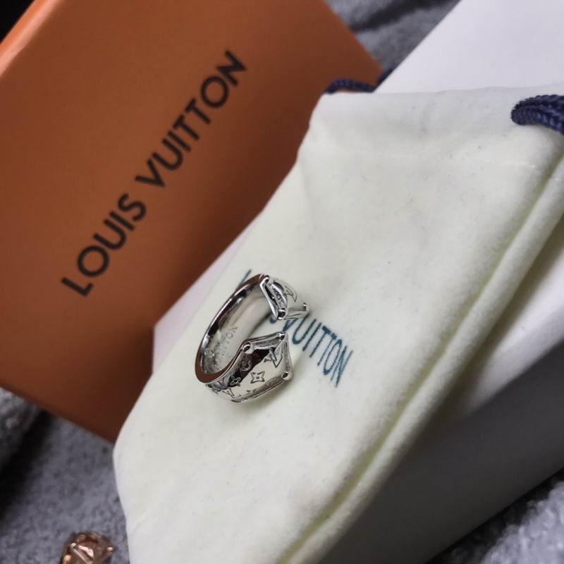 LV Rings 43